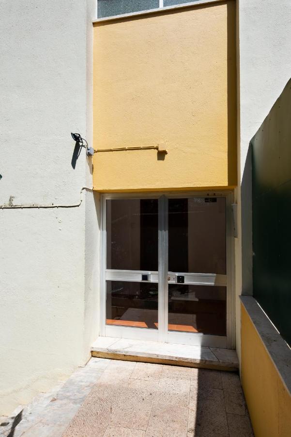 Amarelo Studio By Olala Homes Cascais Bagian luar foto